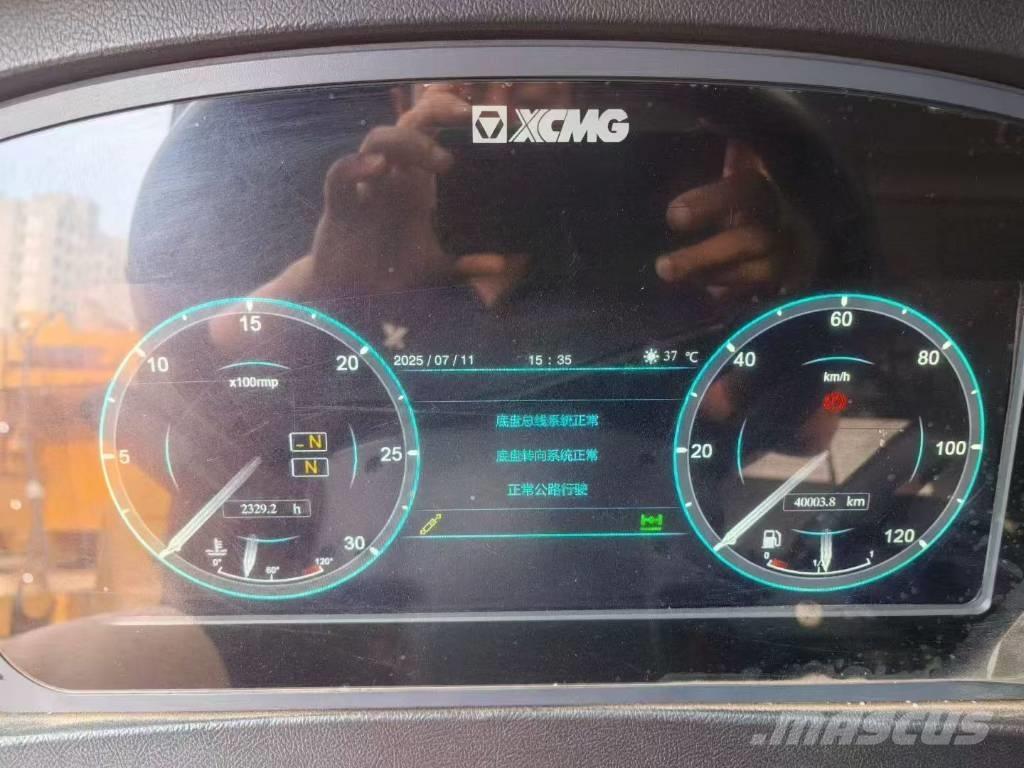 XCMG XCA300 Всъдеходни кранове