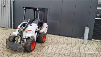 Bobcat L 28 Мини товарачи