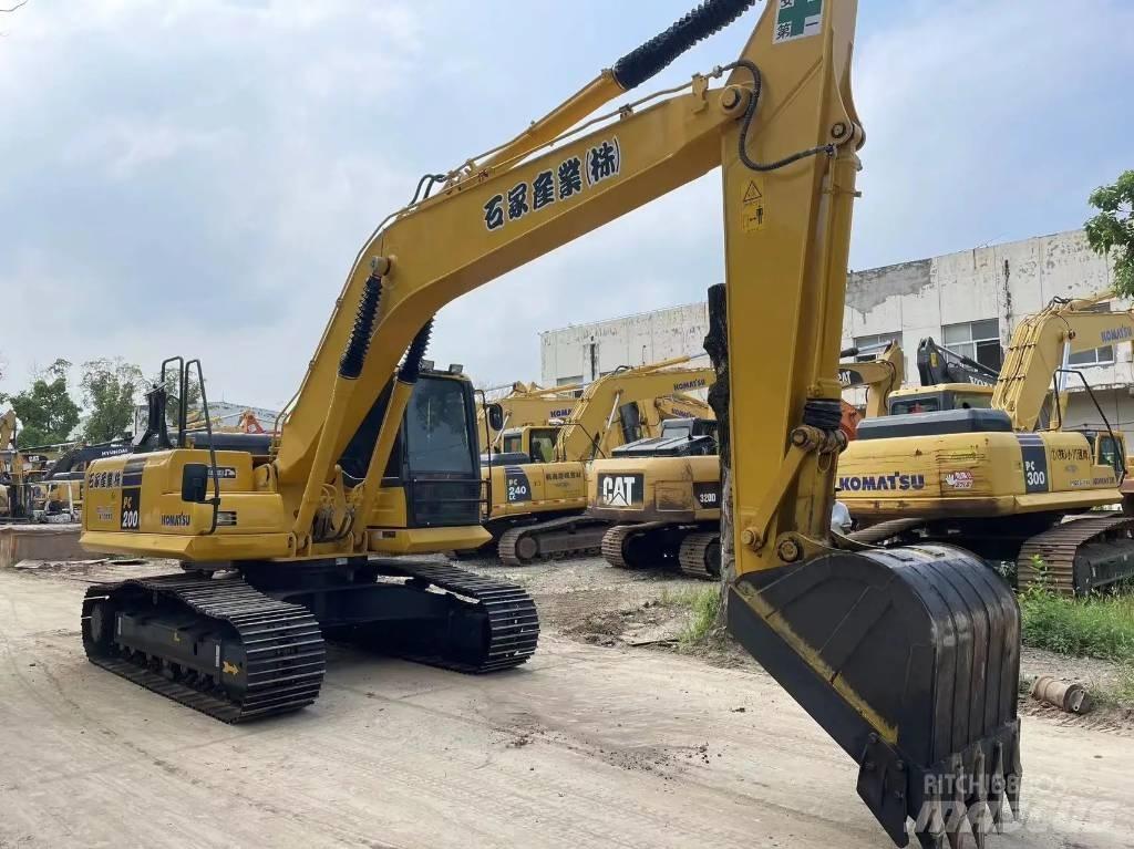 Komatsu PC200-8 Верижен екскаватор