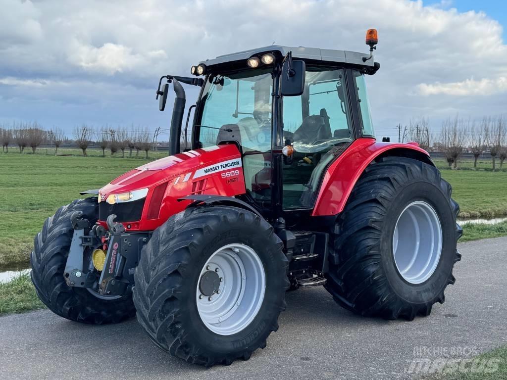 Massey Ferguson 5609 Трактори