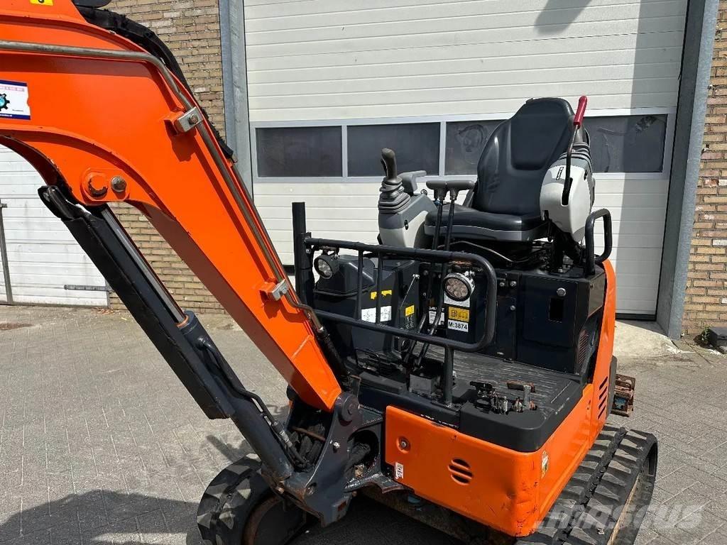 Hitachi ZX19U-6 YR Мини екскаватори < 7 т
