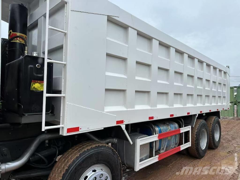 Howo 371hp 8X4 Самосвал