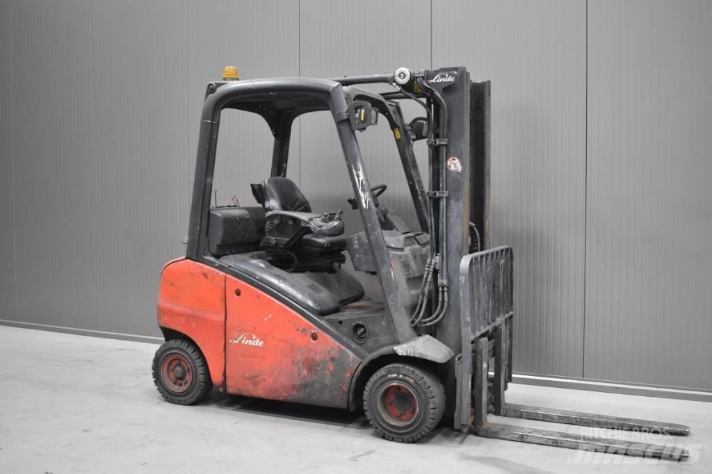 Linde H 20 D - 01 Дизелови камиони