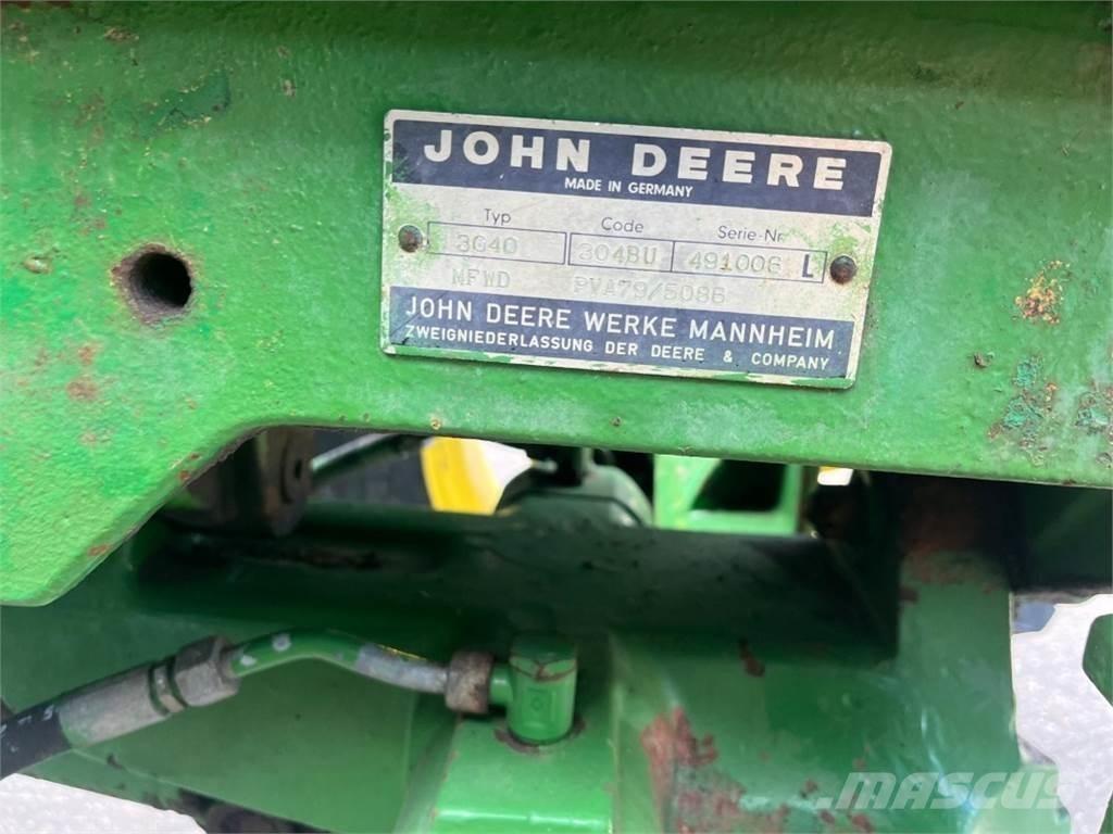 John Deere 3040 Трактори