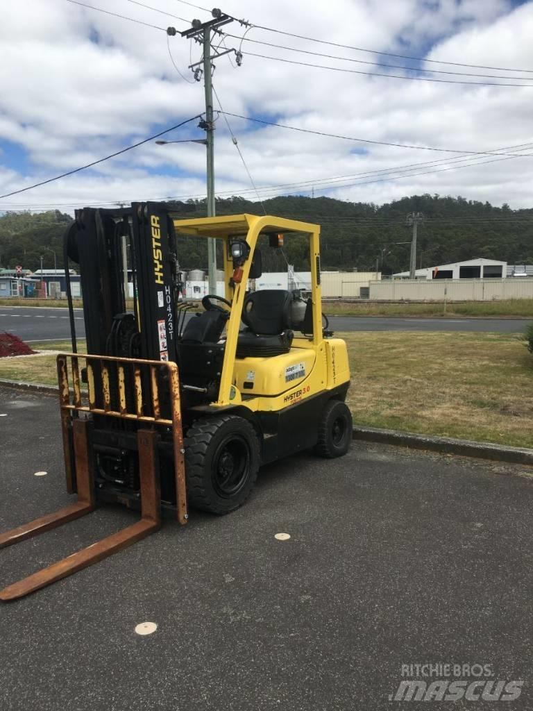 Hyster H3.0TX Камиони с АГУ