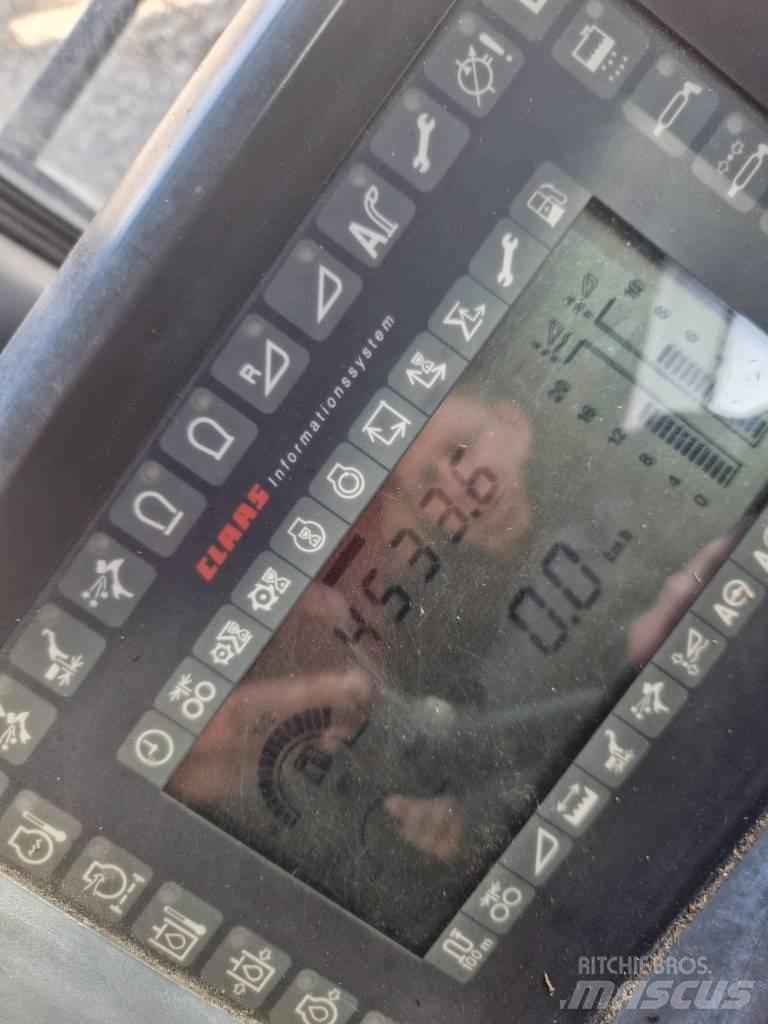 CLAAS Jaguar 850 Фуражни комбайни