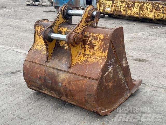 CAT M 320 BUCKET Товарачи със заден ескаватор