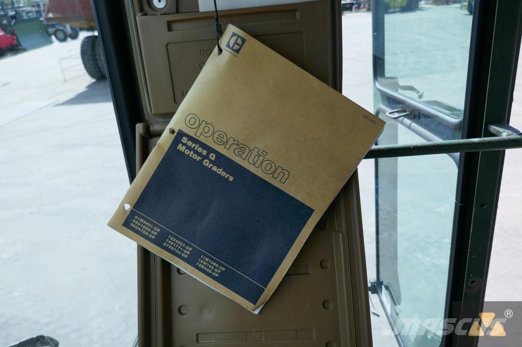 CAT 130G Ex-army Грейдери