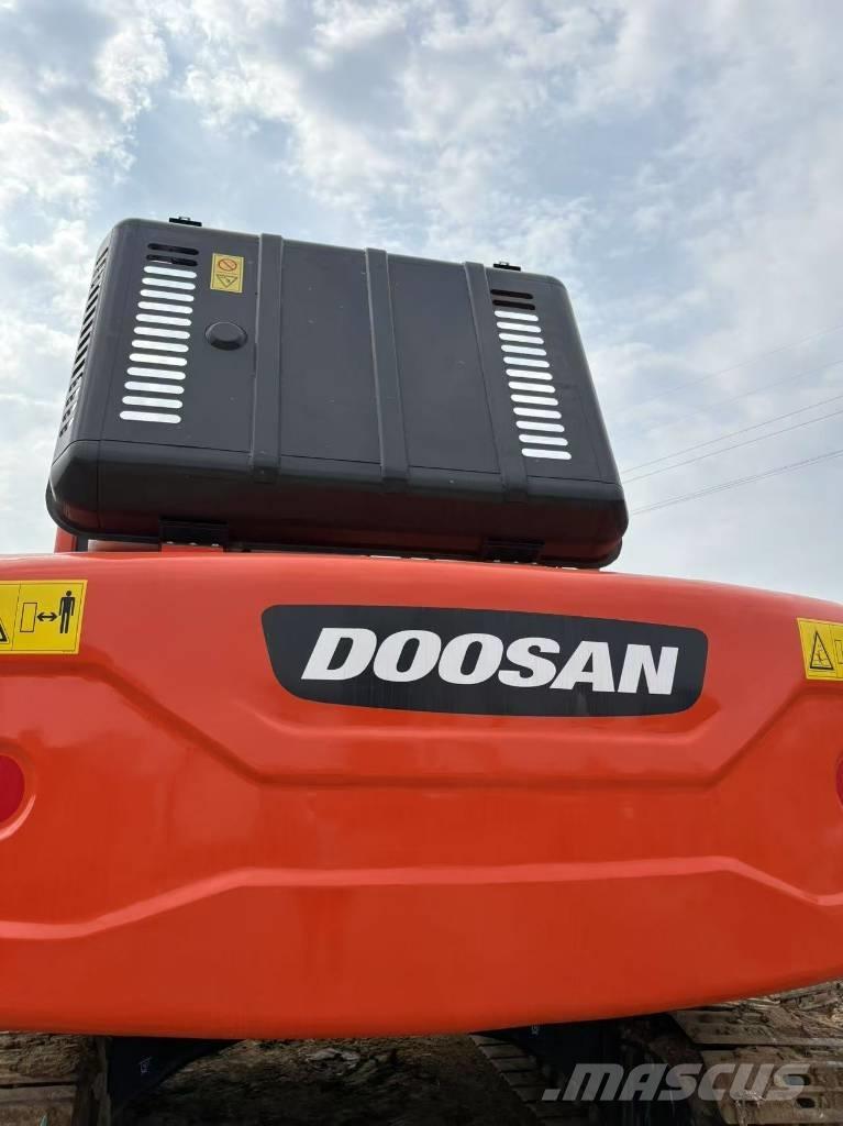 Doosan DX225LC-9C Верижен екскаватор