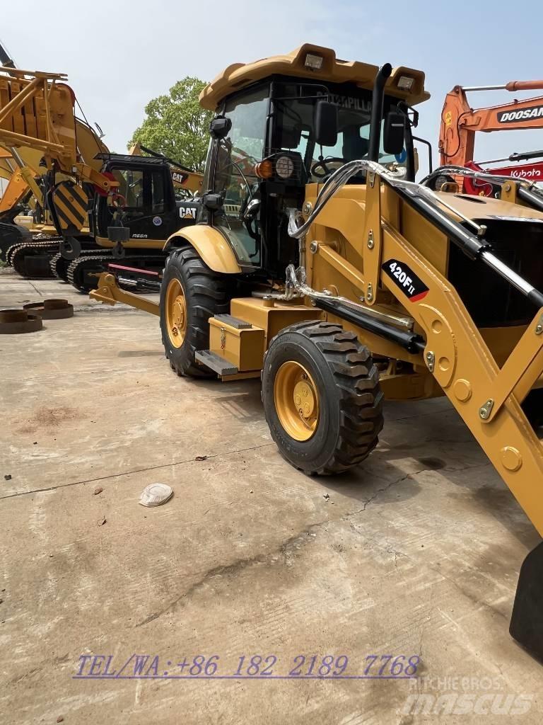 CAT 420 F Товарач със заден ексватор