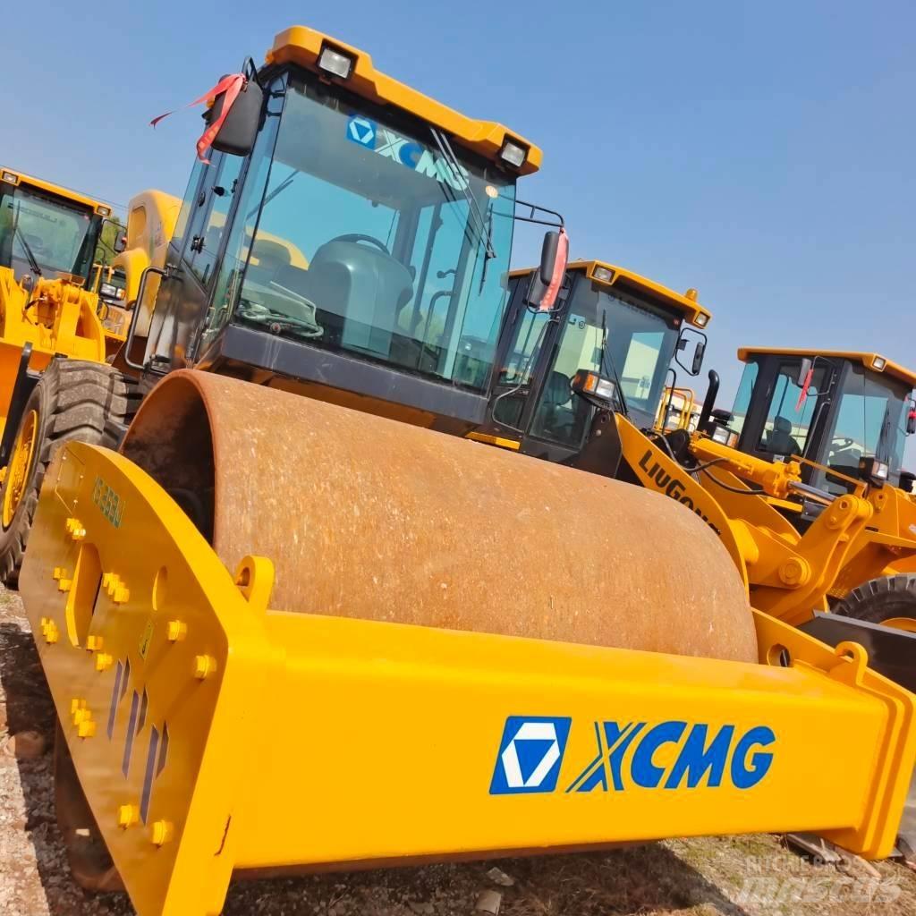 XCMG XS263J Еднобарабанни ролки
