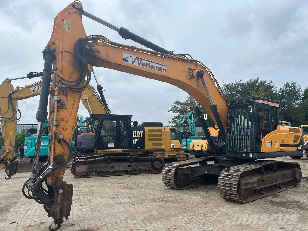 Hyundai HX 300 NL Верижен екскаватор