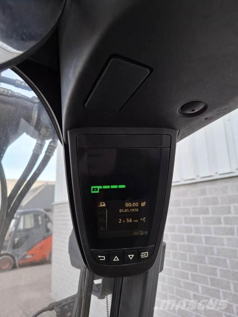 Linde E30HL01-600 Електрически вилични кари-повдигачи