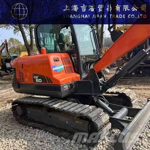 Doosan DX 60 Верижен екскаватор
