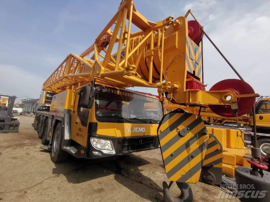 XCMG XCA160 Всъдеходни кранове