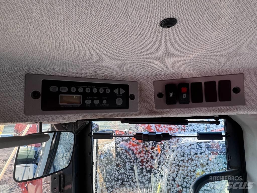 Hitachi ZW 310-6 Колесни товарачи