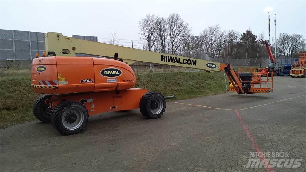 JLG 860SJ Телескопични повдигачи
