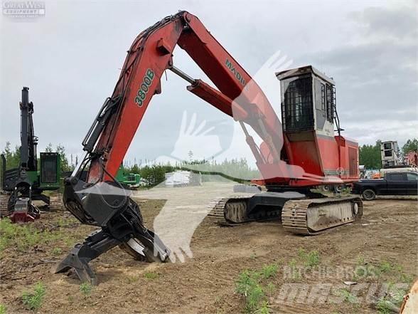 Madill 3800B Товарачи с наклонена стрела
