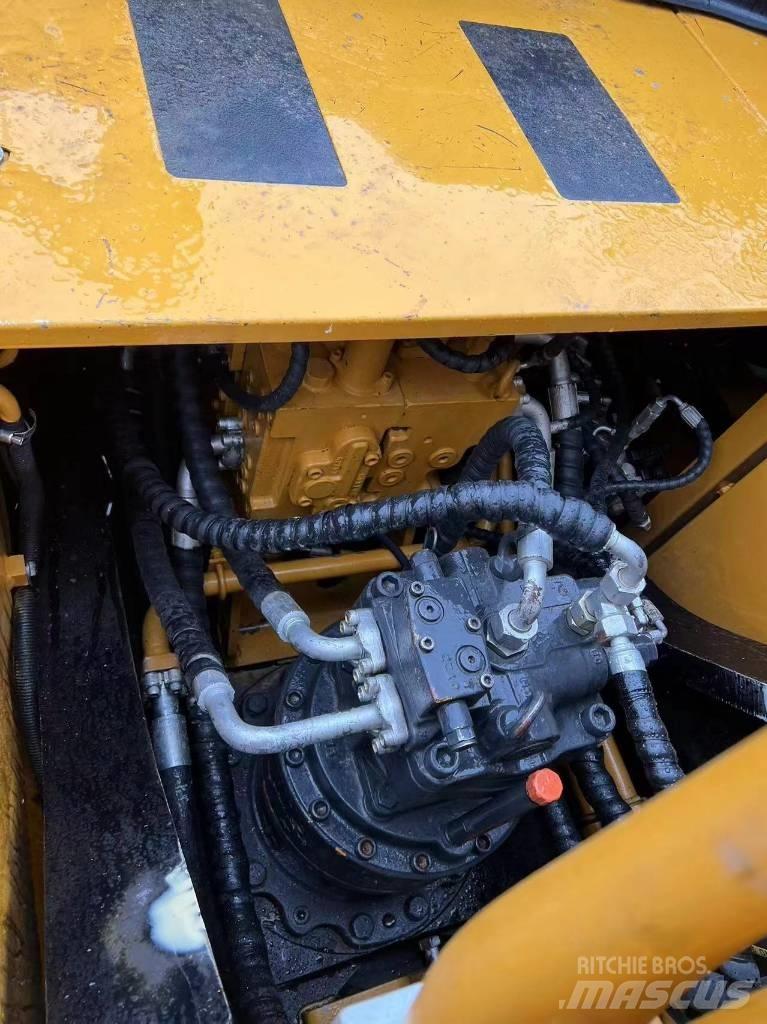 Sany SY 235 C Верижен екскаватор