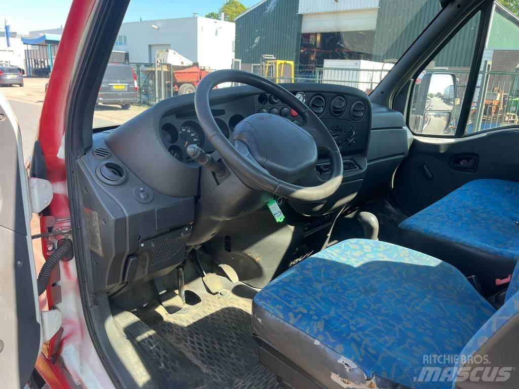 Iveco 40C 15 Пикапи