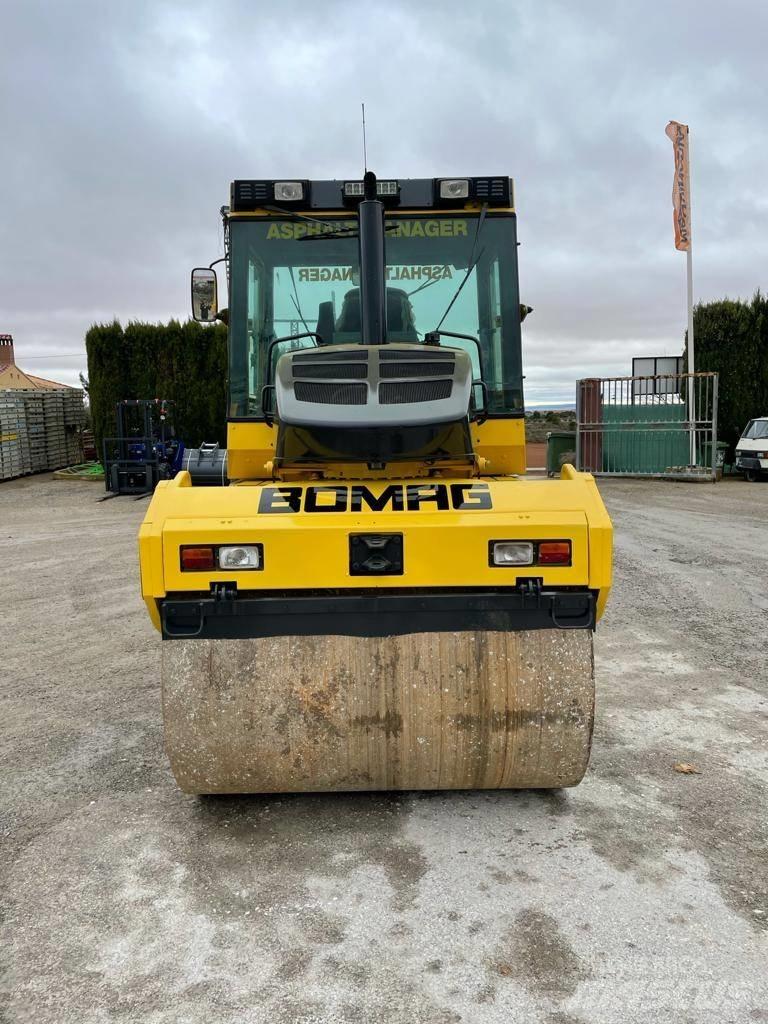 Bomag BW 170 AD Двойни барабанни ролки
