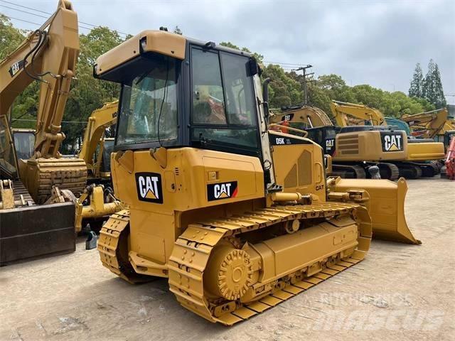 CAT D 5 K Верижни булдозери
