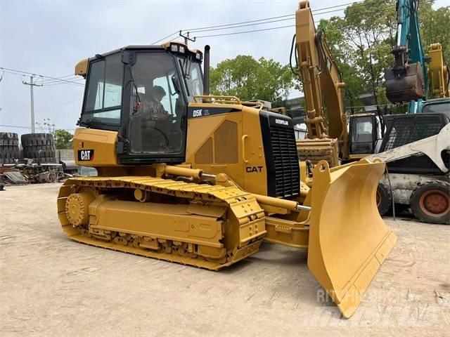 CAT D 5 K Верижни булдозери
