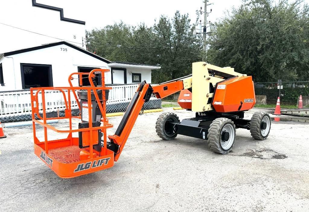 JLG 340 AJ Съчленени стрелови подемници