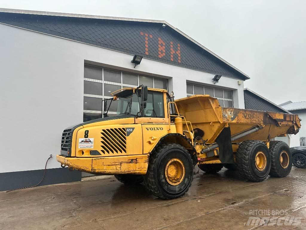 Volvo A 25 D Nr.8 Дъмпери/моторни превозни средства