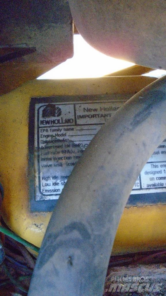 New Holland 545 D Трактори
