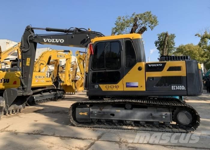 Volvo 140D Верижен екскаватор