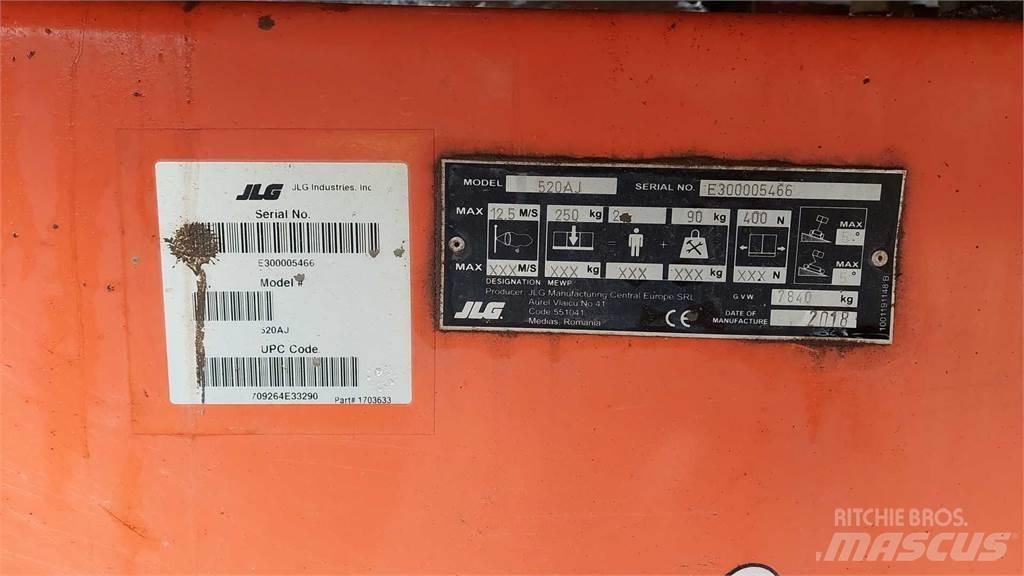 JLG 520AJ Съчленени стрелови подемници