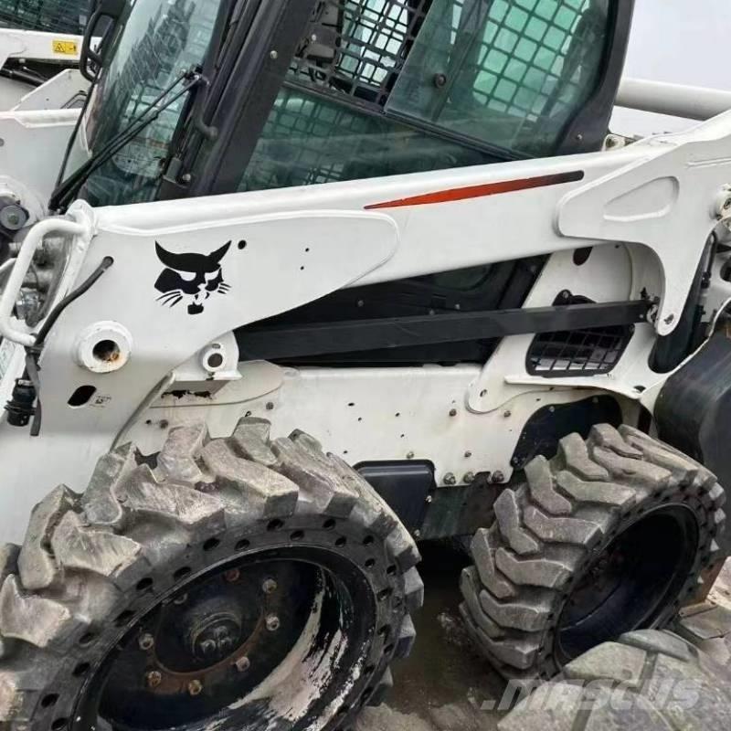 Bobcat S 750 Мини товарачи
