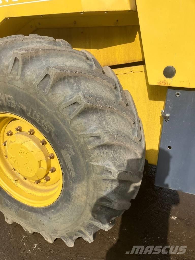 Bomag BW 213 Еднобарабанни ролки
