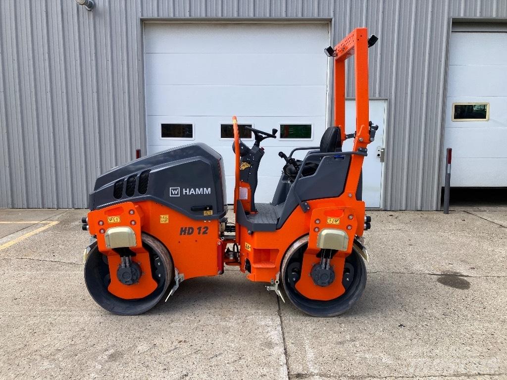Hamm HD 12 VV Двойни барабанни ролки
