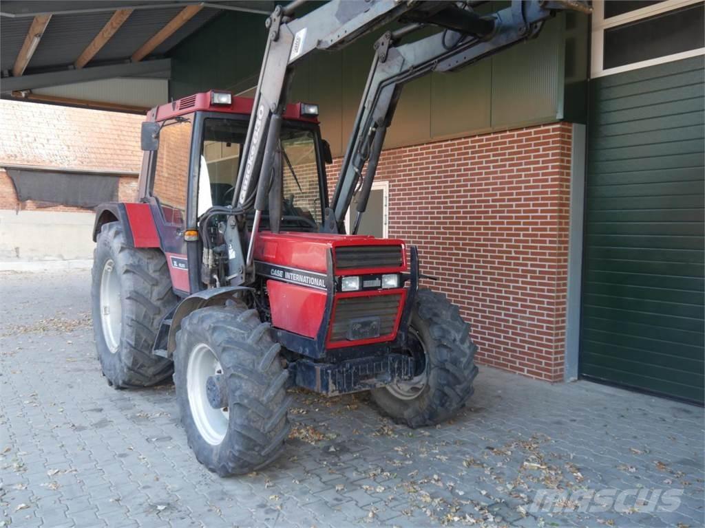 Case IH 844 XL+ Трактори
