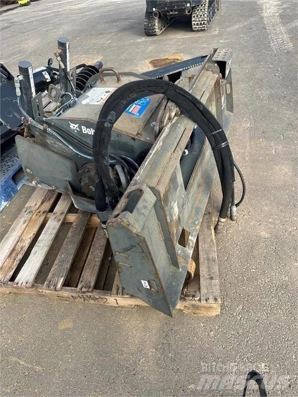 Bobcat 18PLA Машини за асфалт