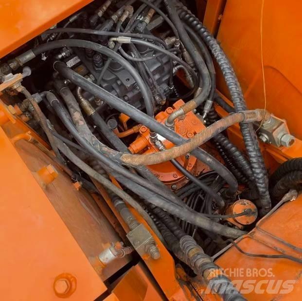 Doosan DH150W-7 Колесни екскаватори