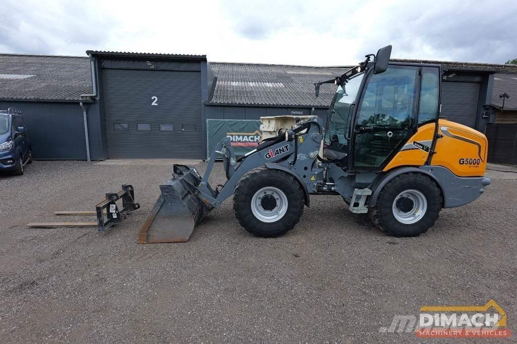 GiANT G5000 Колесни товарачи