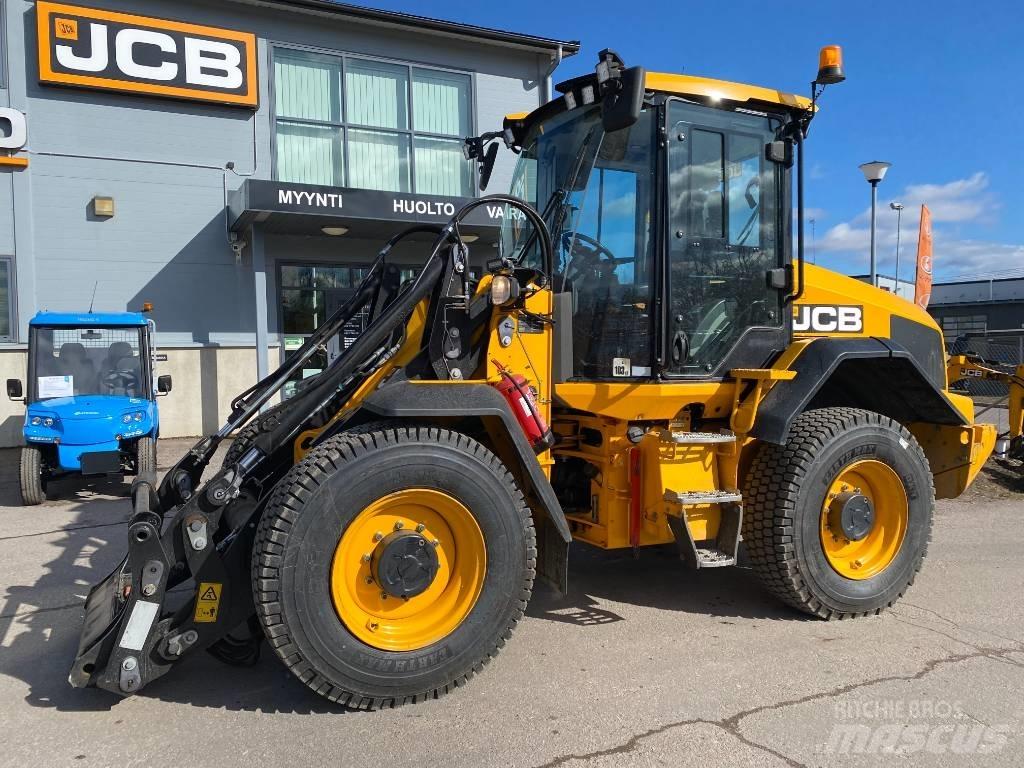 JCB 411 HT T4F Колесни товарачи