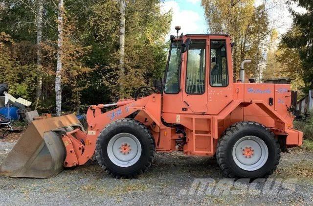 Hitachi FR 7 C Колесни товарачи