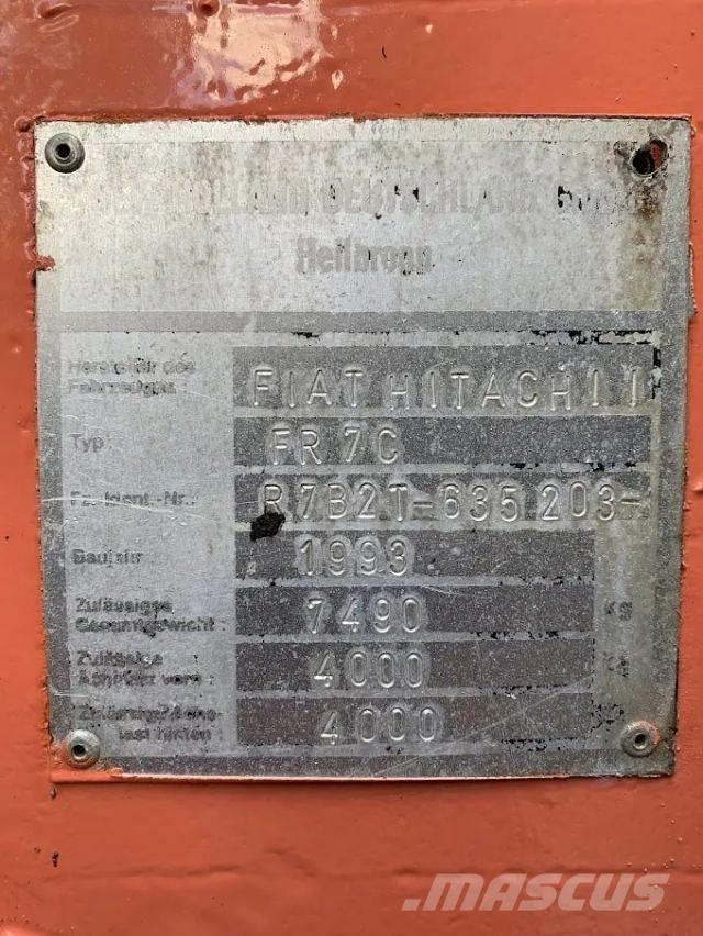 Hitachi FR 7 C Колесни товарачи