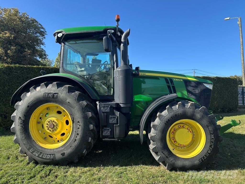 John Deere 7250 R Трактори