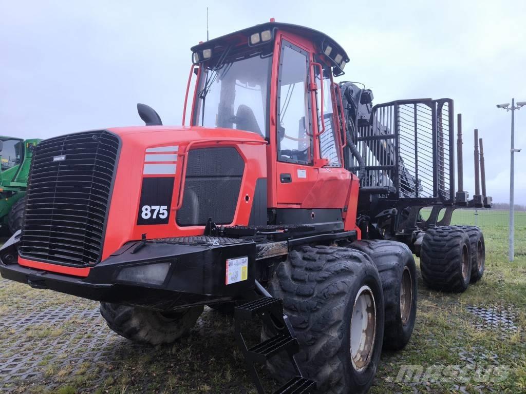 Komatsu 875 Форуардери