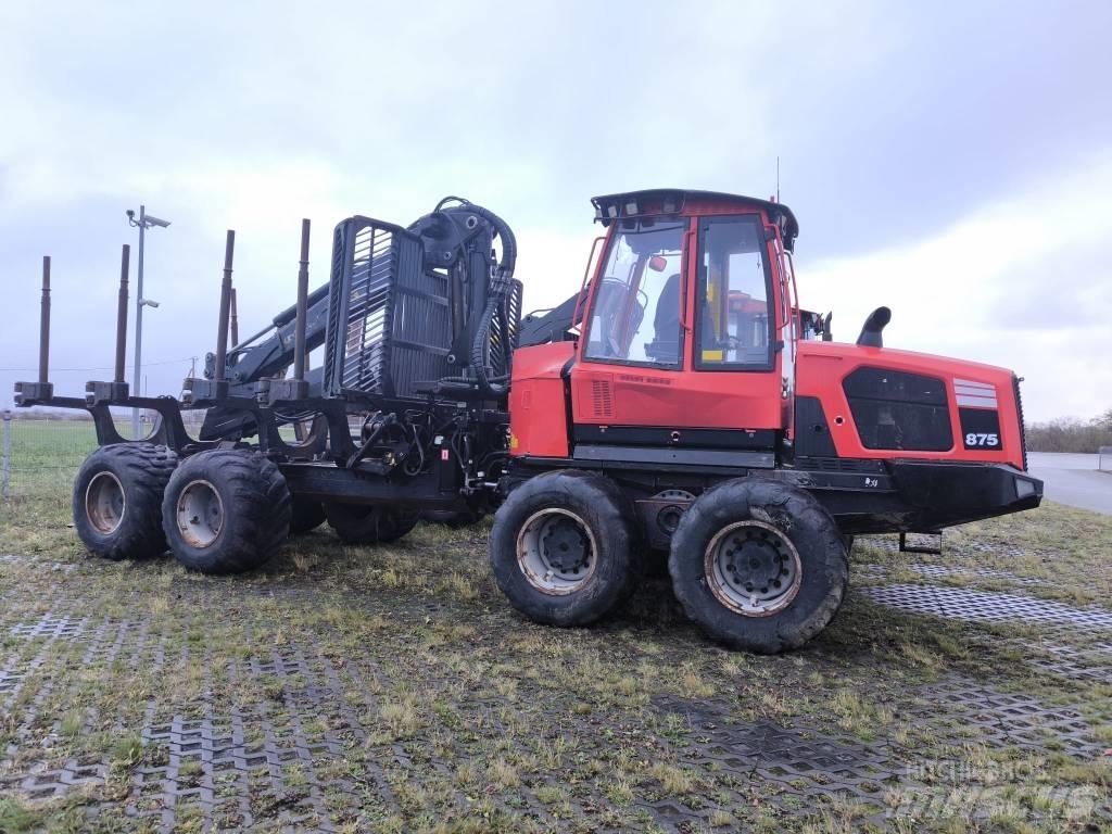 Komatsu 875 Форуардери