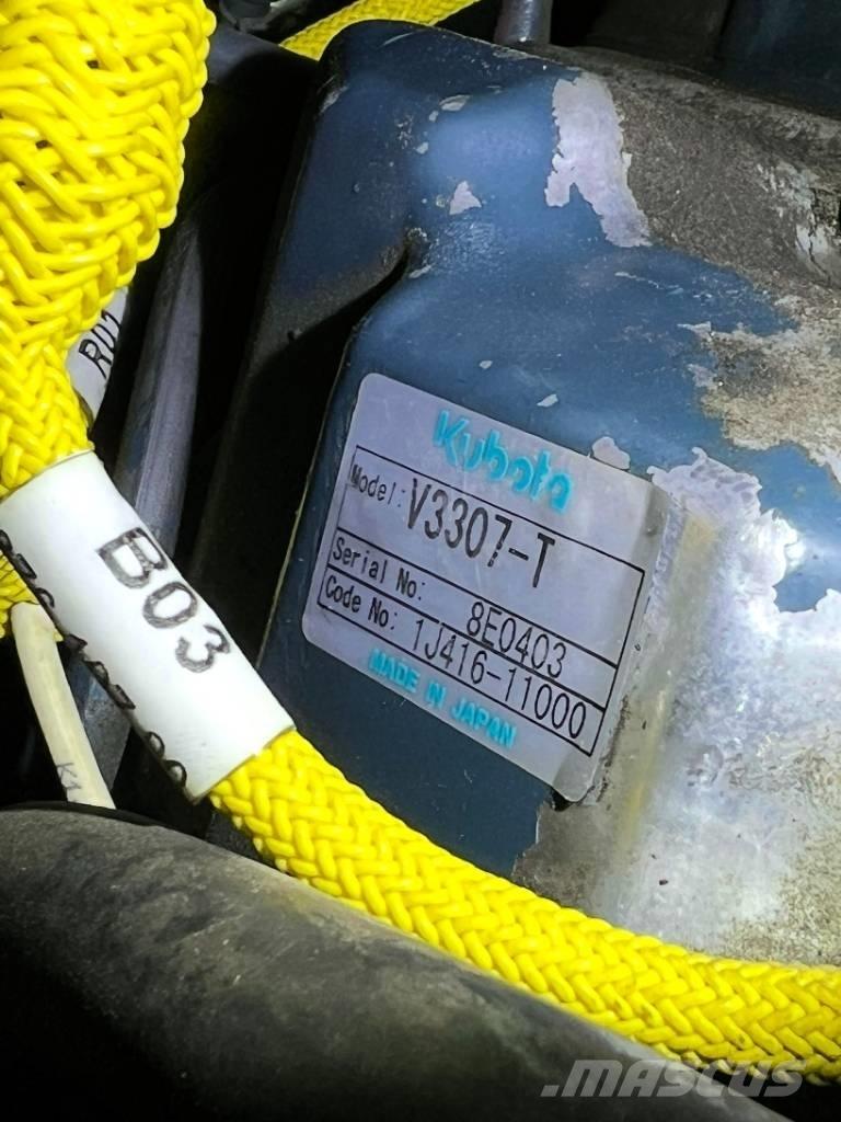 Bomag BW154AP-AM Двойни барабанни ролки
