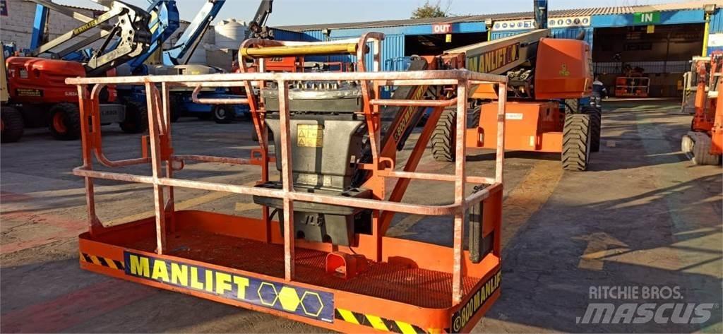 JLG 460SJ Телескопични повдигачи
