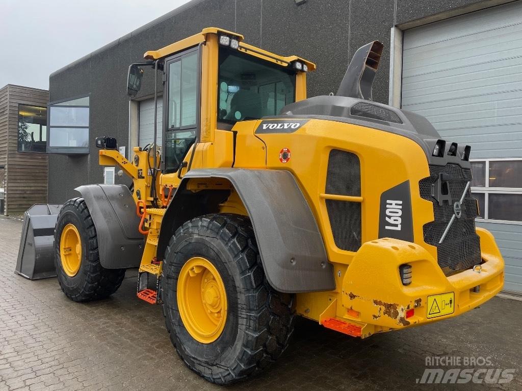 Volvo L60H Колесни товарачи