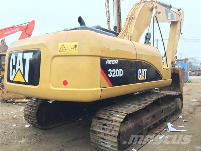 CAT 320 D Верижен екскаватор