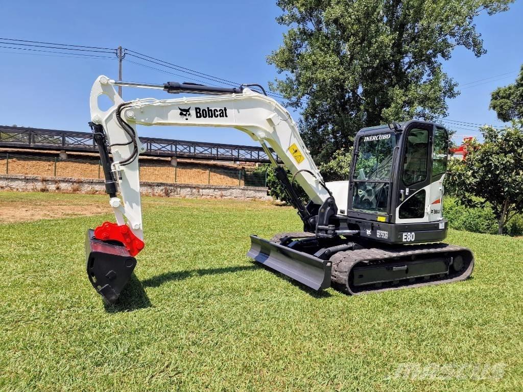 Bobcat E 80 Средни екскаватори 7т - 12т